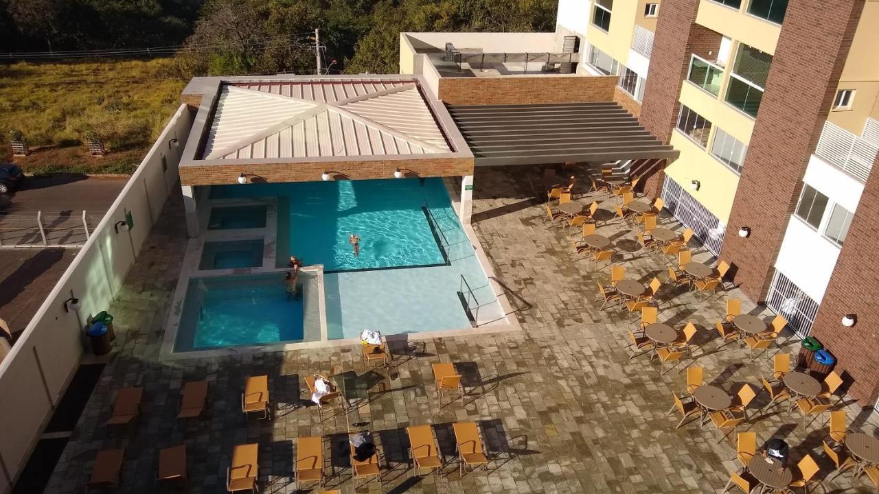 Piazza Com Acesso Ao Clube Diroma Apart otel Caldas Novas Dış mekan fotoğraf