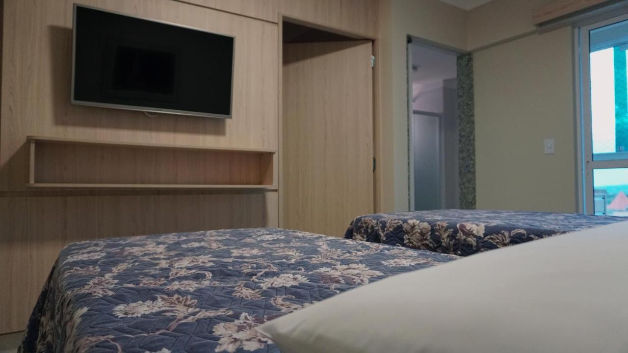 Piazza Com Acesso Ao Clube Diroma Apart otel Caldas Novas Dış mekan fotoğraf